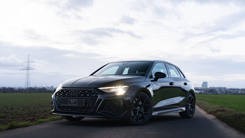 Audi RS3 Sportback 2.5 TFSI S Tronic - Toit pano - Freins céramiques - B&O