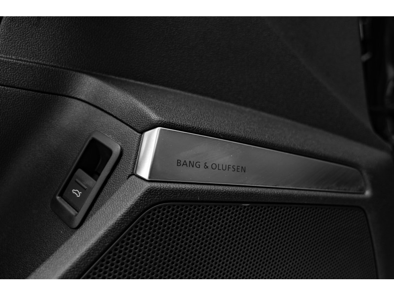 Audi RS3 Sportback 2.5 TFSI S Tronic - Matrix Led - Freins céramiques -Toit pano - B&O – Image 13