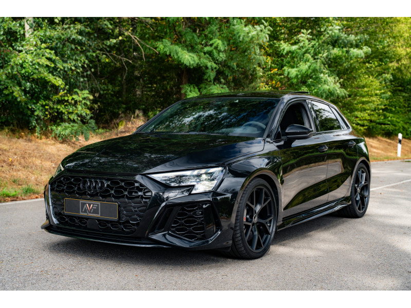 Audi RS3 Sportback 2.5 TFSI S Tronic - Matrix Led - Freins céramiques -Toit pano - B&O