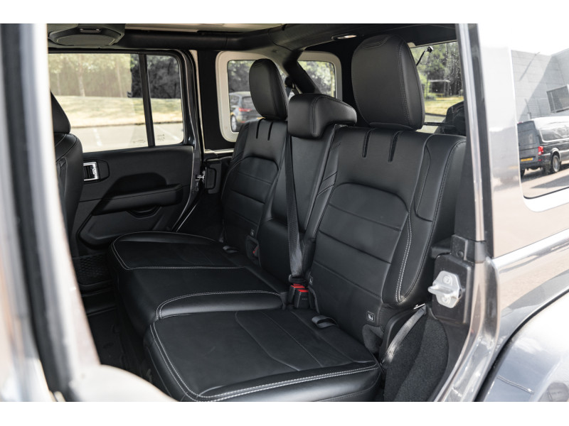 Jeep Wrangler 2.0 PHEV Unlimited Overland 4Xe – Image 13