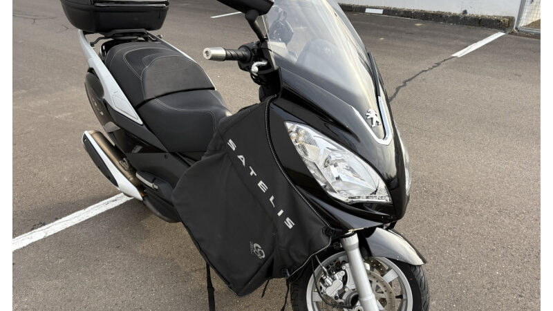 Peugeot Satelis 400