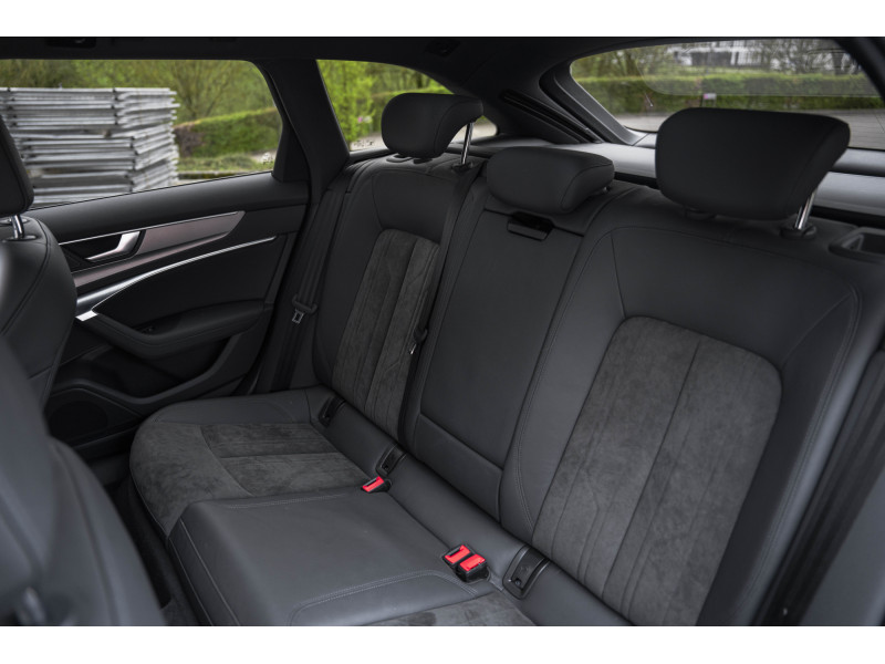 Audi A6 Allroad Quattro 55 TDI - Toit panoramique - Vision nocturne - 360° - CarPlay – Image 12