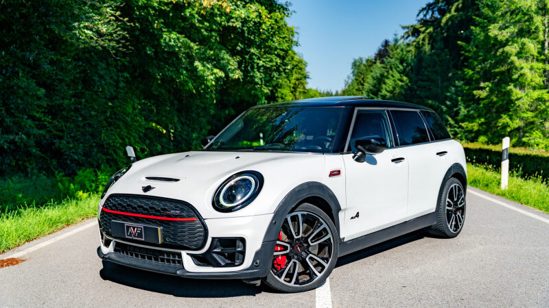 MINI John Cooper Works Clubman ALL4 - Edition Premium Plus - Toit ouvrant panoramique - Harman Kardon