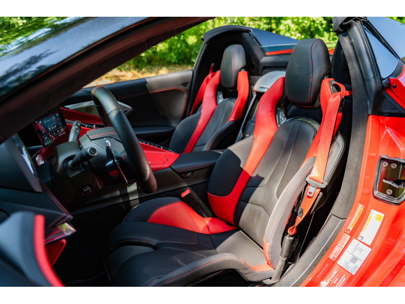 Corvette C8 Stingray Cabriolet 3LT - Lift - Magnetic Ride - Competition Seat - Carbon Flash – Image 12