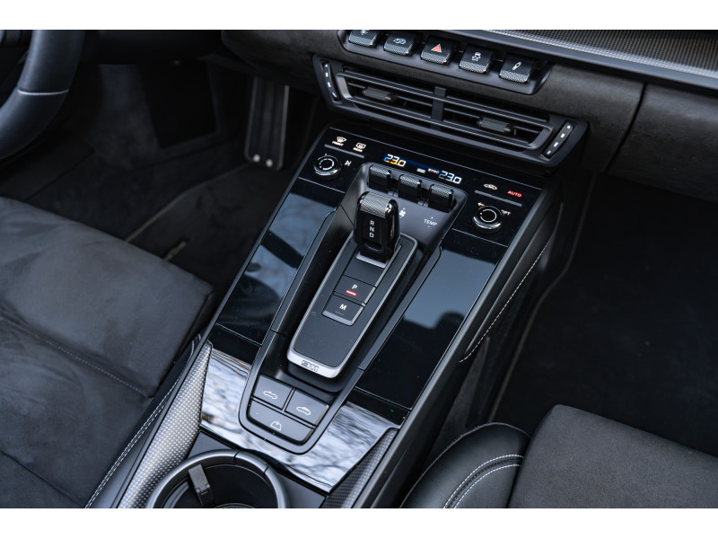 Porsche 992 911 Carrera 4 GTS Cabriolet - Sport Chrono -Rear-wheel steering - BOSE Surround – Image 13