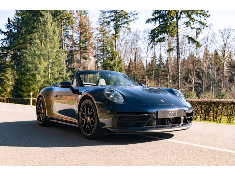 Porsche 992 911 Carrera 4 GTS Cabriolet - Sport Chrono -Rear-wheel steering - BOSE Surround – Image 2