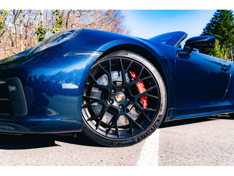Porsche 992 911 Carrera 4 GTS Cabriolet - Sport Chrono -Rear-wheel steering - BOSE Surround – Image 7