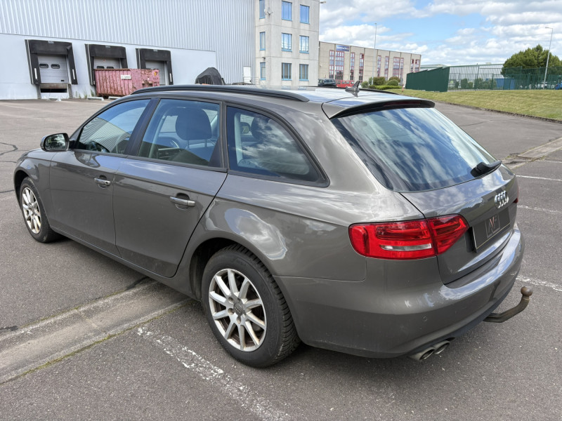 Audi A4 Avant 2.0 TDI 120 – Image 3