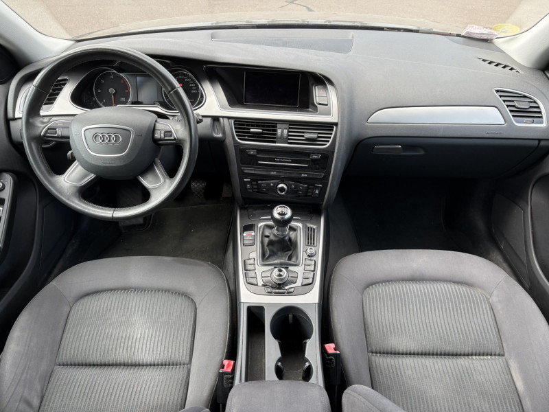 Audi A4 Avant 2.0 TDI 120 – Image 9