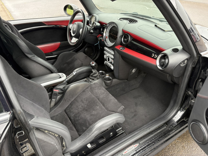 MINI John Cooper Works R56 - Toit ouvrant - Siège Recaro - Navigation – Image 11