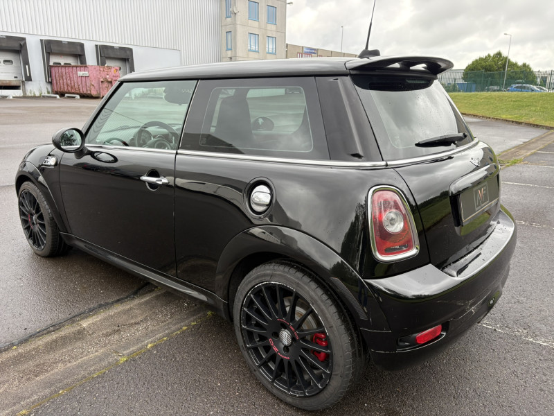 MINI John Cooper Works R56 - Toit ouvrant - Siège Recaro - Navigation – Image 4