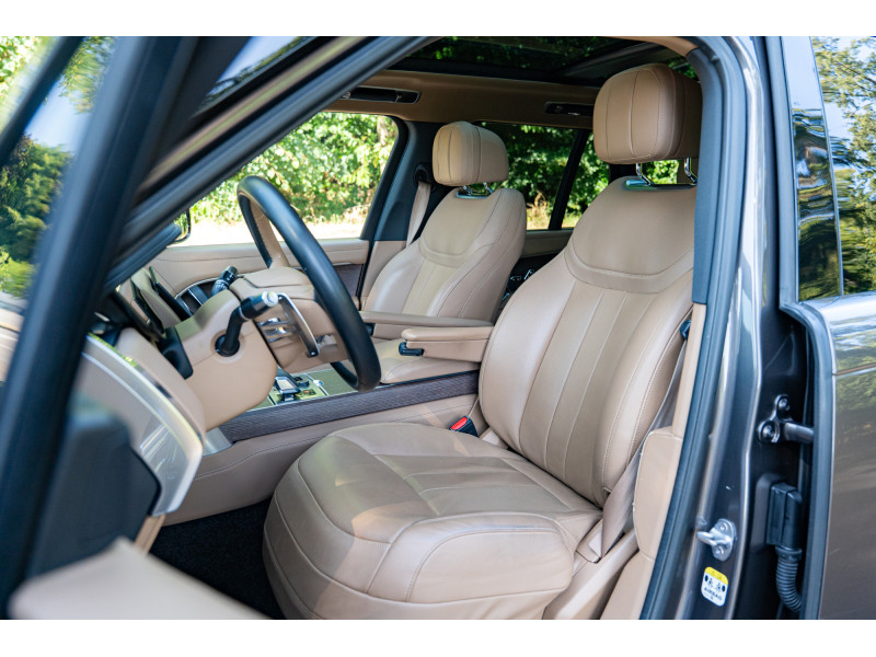 Land-Rover Range Rover SWB P530 HSE Mark I – Image 13