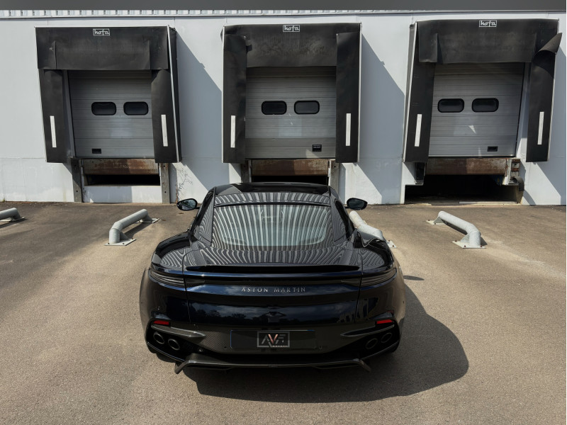 Aston Martin DBS 5.2 V12 725 SUPERLEGGERA – Image 8