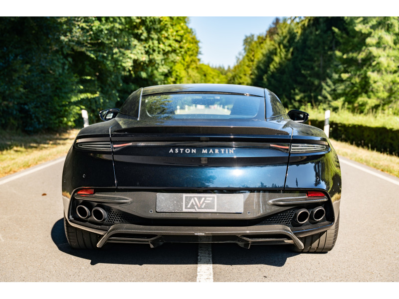 Aston Martin DBS 5.2 V12 725 SUPERLEGGERA – Image 8