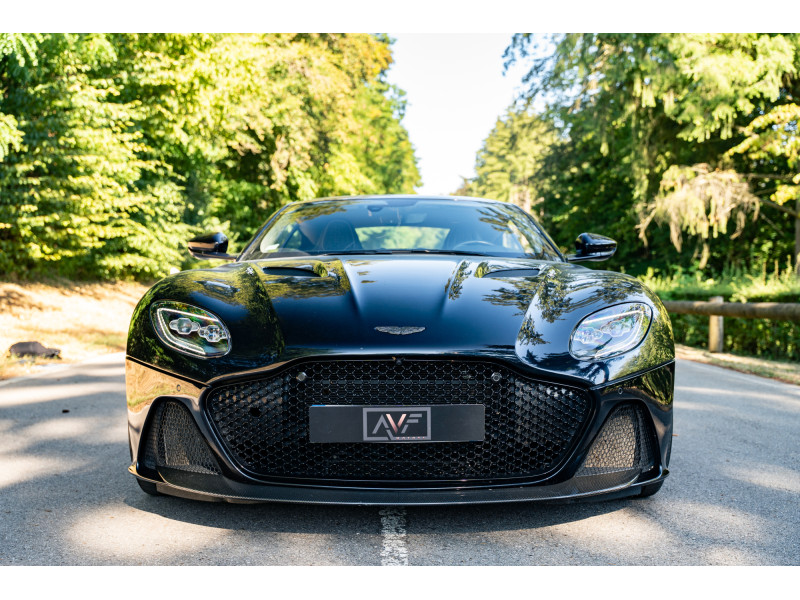Aston Martin DBS 5.2 V12 725 SUPERLEGGERA – Image 3