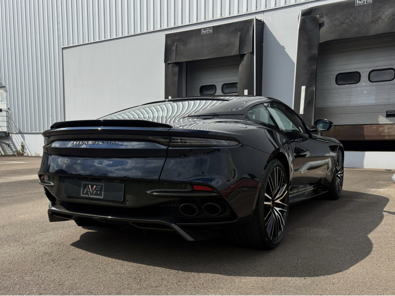 Aston Martin DBS 5.2 V12 725 SUPERLEGGERA – Image 7