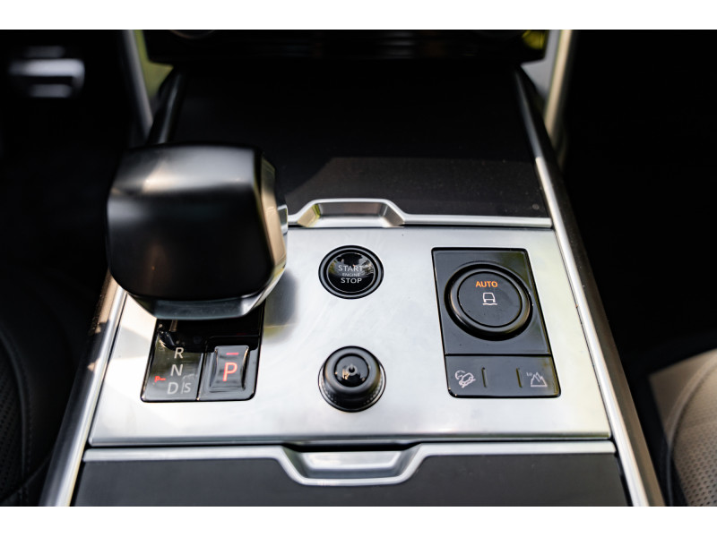 Land-Rover Range Rover P530 SV - V8 4.4L biturbo - Panoramic Roof - Meridian – Image 14
