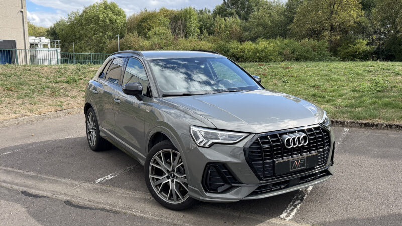 Audi Q3 S Line 40 TDI Quattro 190 cv - First owner